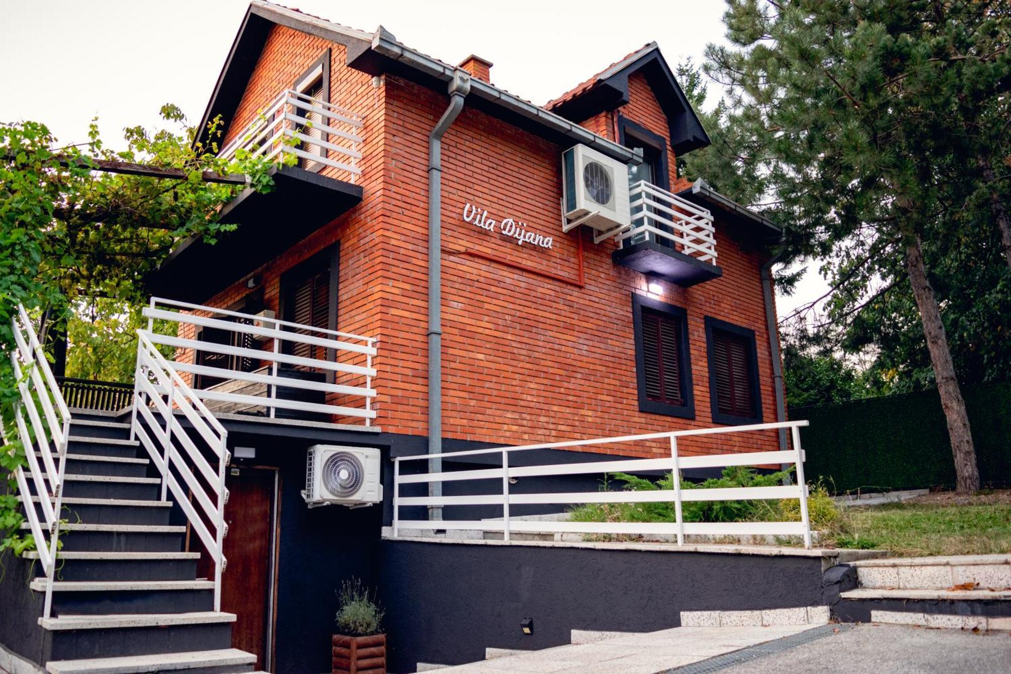 Villa Dijana - Pool, Spa, Outdoor Kitchen Belgrad Exterior foto
